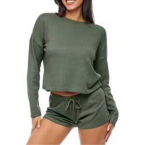 Women's Green Waffle Knit Lounge Set